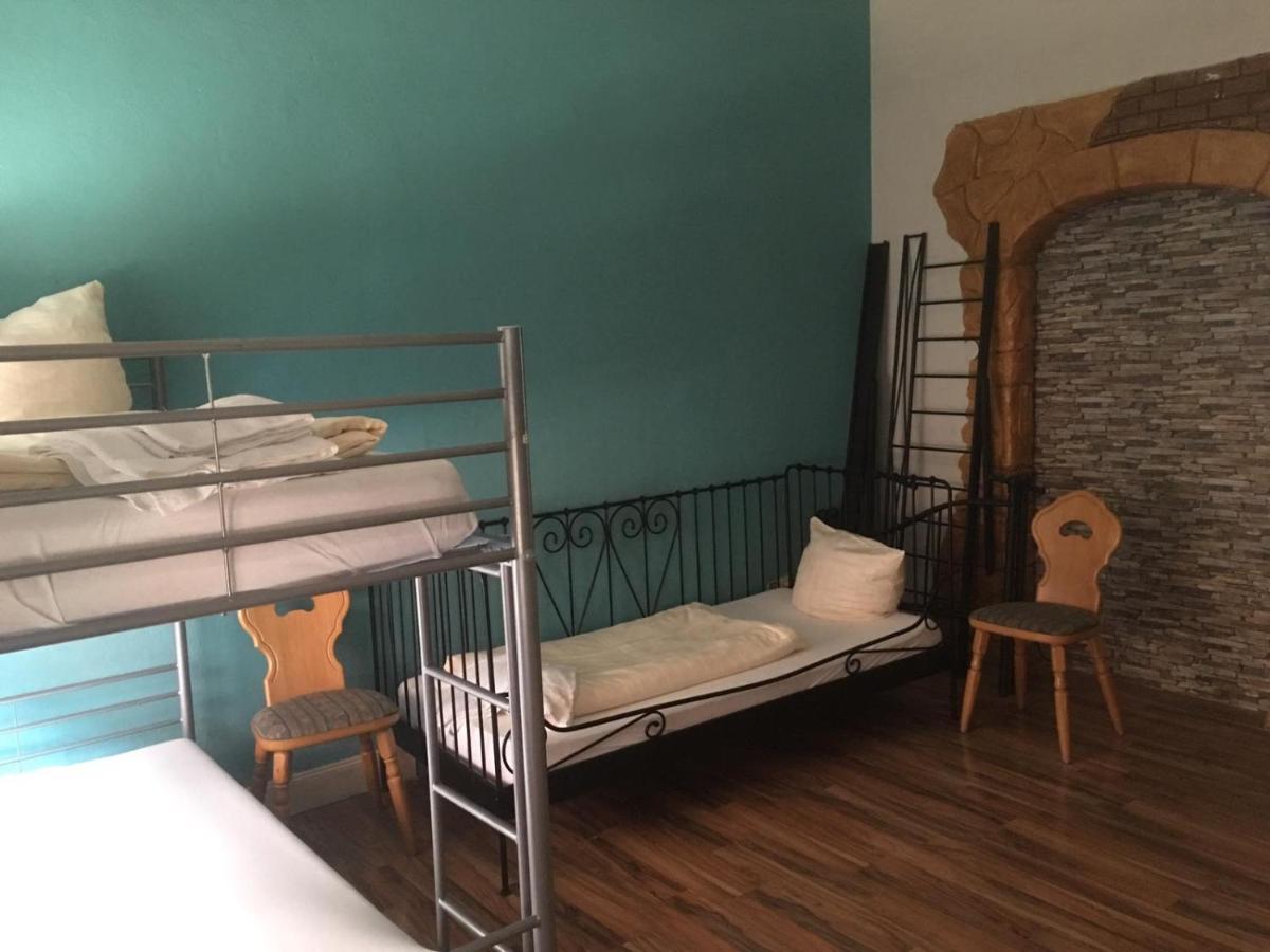 Wohnung In Kaiserslautern Exteriör bild