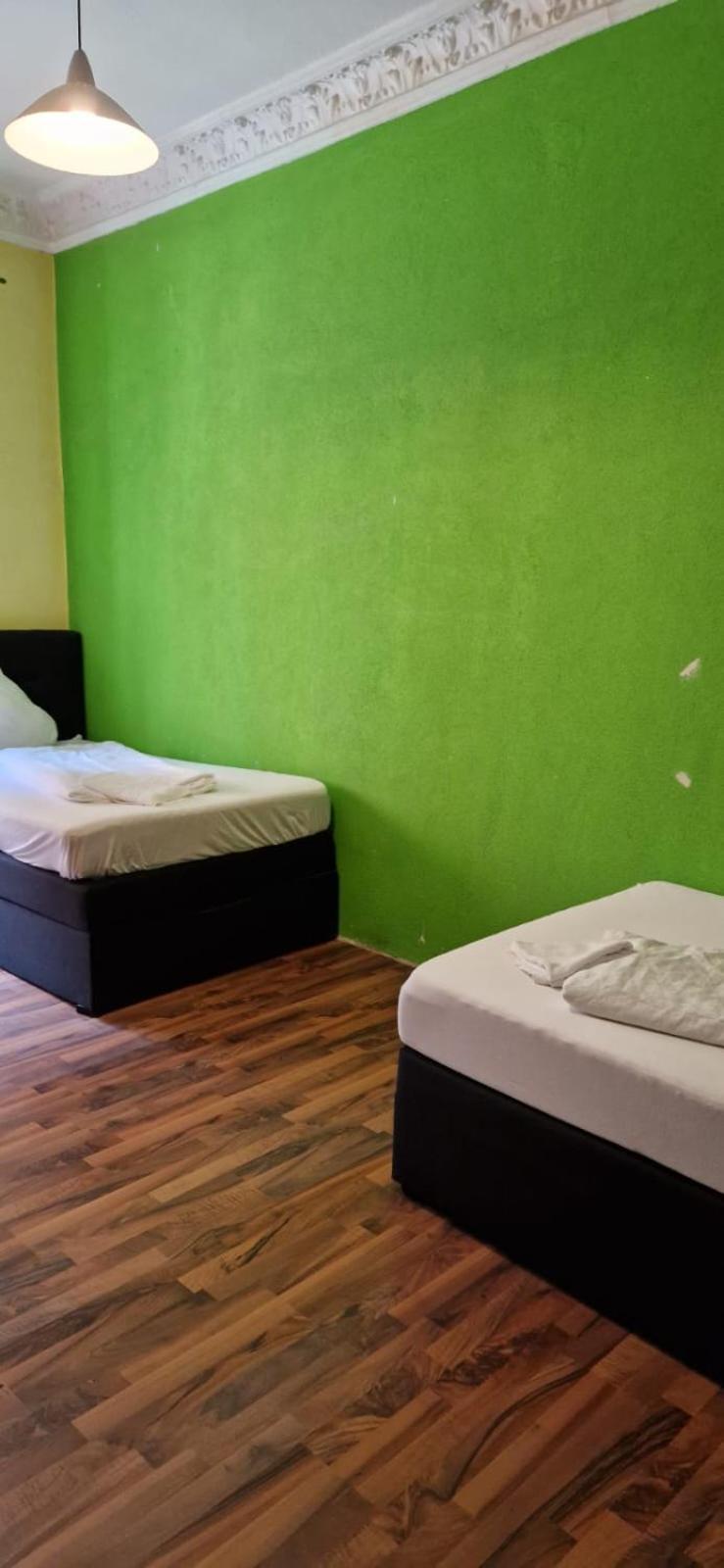 Wohnung In Kaiserslautern Exteriör bild