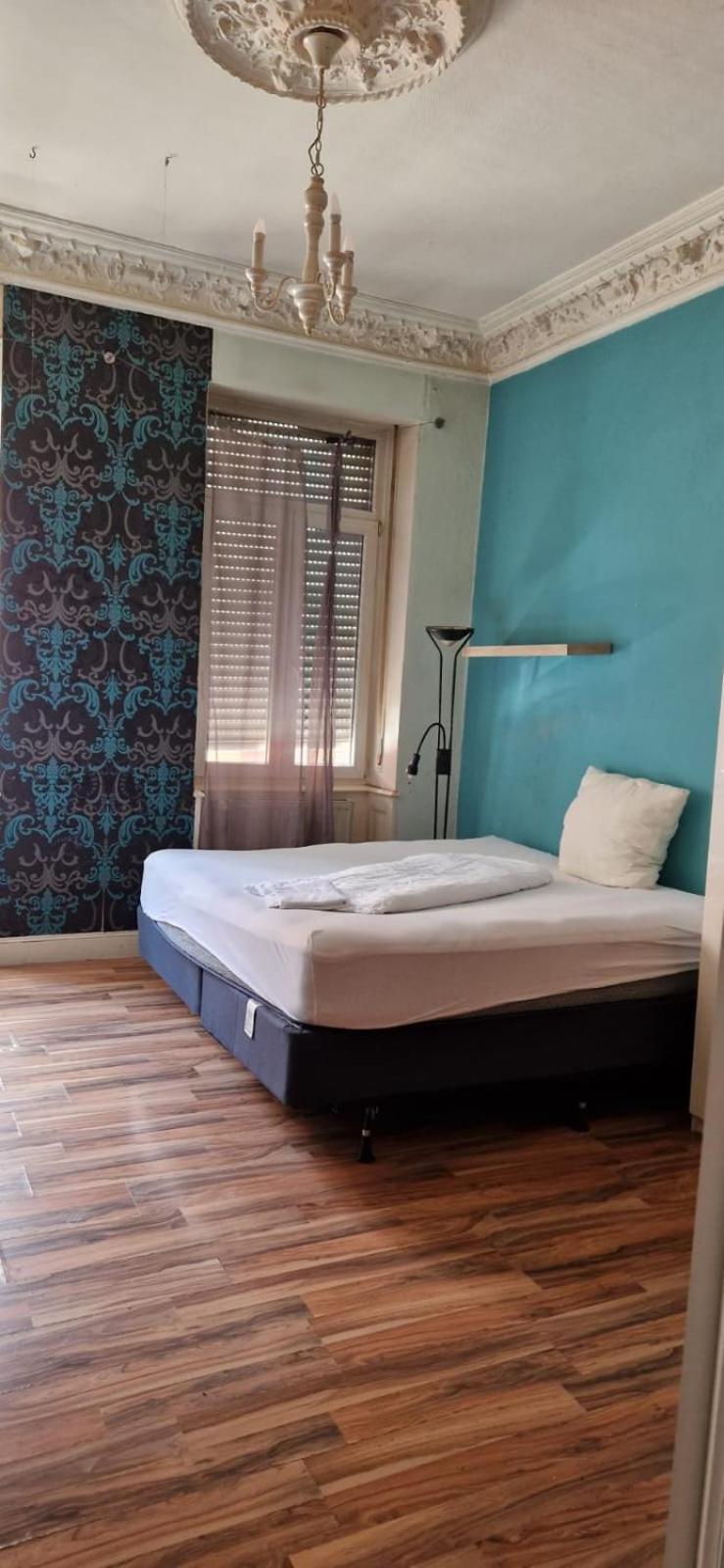 Wohnung In Kaiserslautern Exteriör bild